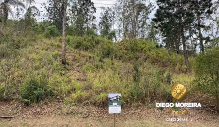 Terreno à venda e pronto para construir em condomínio de Mairiporã