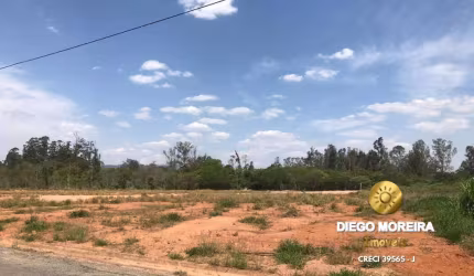 Área á venda em Atibaia escriturado com 20.000 m²