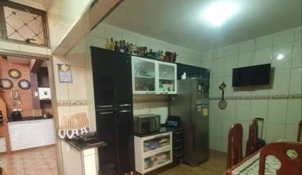 Casa para Venda em Ribeirão Preto, Vila Pompéia, 2 dormitórios, 1 suíte, 2 banheiros, 1 vaga