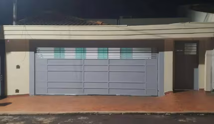 Casa para Venda em Pradópolis, Jardim dos Ipês, 3 dormitórios, 1 suíte, 3 banheiros, 3 vagas