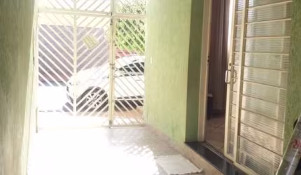 Casa para Venda em Ribeirão Preto, Vila Tibério, 3 dormitórios, 2 banheiros, 1 vaga