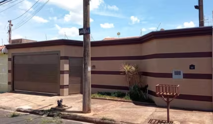 Casa para Venda em Ribeirão Preto, Parque Residencial Cândido Portinari, 3 dormitórios, 1 suíte, 3 banheiros, 4 vagas