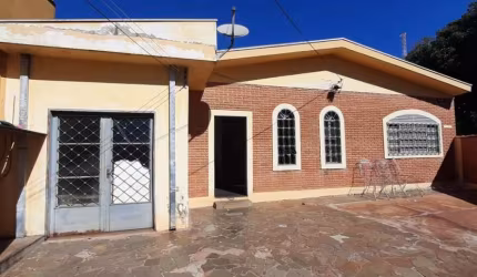 Casa para Venda em Ribeirão Preto, Dom Bernardo José Mielle, 3 dormitórios, 1 suíte, 1 banheiro, 2 vagas