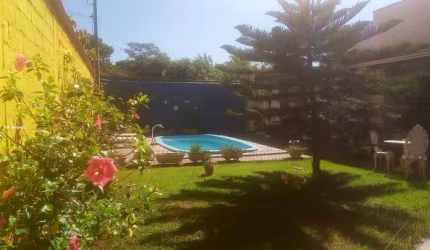 Casa em Condomínio para Venda em Ribeirão Preto, Condomínio Portal Dos Ipês, 4 dormitórios, 2 suítes, 3 banheiros, 8 vagas