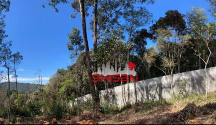 Excelente terreno no Condominio de alto padrão na Serra da Cantareira