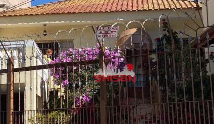 Sobrado com jardim, quintal, Edicula