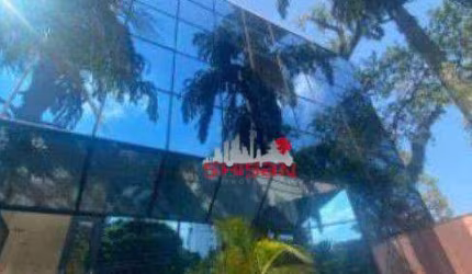 Prédio Comercial em Indianópolis com 1250m²