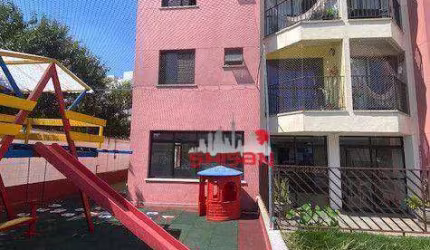 Apartamento em Saúde com 50m²