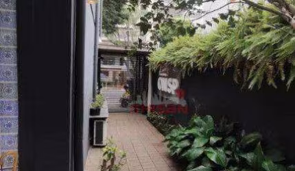 Casa Comercial em Jardim America com 300m²