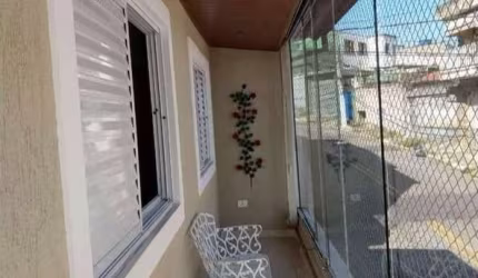 Casa com 4 quartos e 2 vagas de Garagem