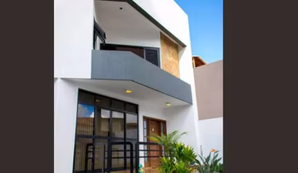 Casa com 3 Dormitórios 1 Suíte 2 Vagas