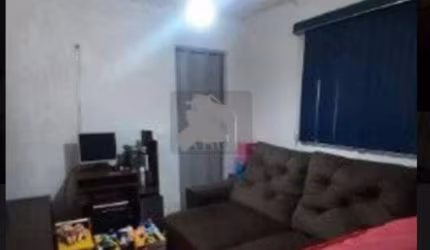 Casa Assobradada com 200m², localizado na Vila Palmares