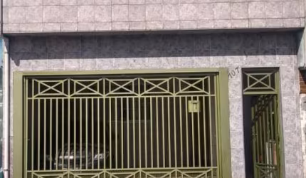 Sobrado á venda no Jardim Planalto 04 dorms e 03 vagas