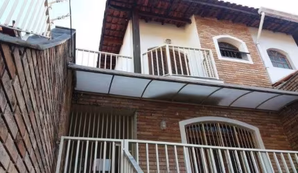 Sobrado com 4 dorms,1 suite, 5 vagas em Tremembé - SP