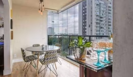 Apartamento à venda de 2 dormitórios e 2 vagas na Lapa