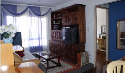 Apartamento no Condomínio Edifício Veneza no Cambuci com 50m² 1 dormitório 1 banheiro 1 vaga