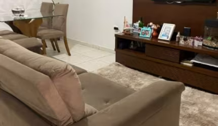 Casa à venda na Vila Liviero, São Paulo