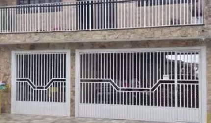 Sobrado com 2 Quartos e 3 banheiros à Venda, 250 m²