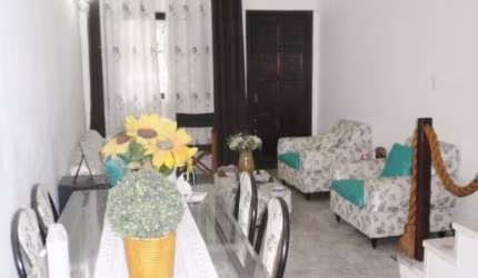 Sobrado Chácara Santo Antônio com 157m² 2 dormitórios 1 banheiro 1 vaga