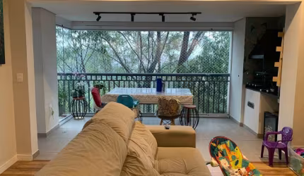 LINDO APARTAMENTO EM INTERLAGOS