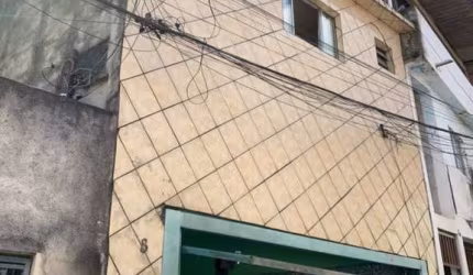 Casa   à Venda em Guaianases