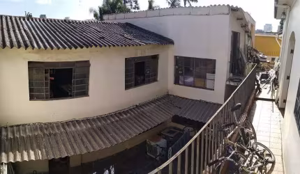 Casa à venda 430m² com 5 dormitórios 4 suítes 6 vagas no Sumaré.