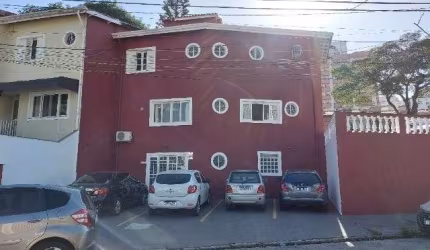 Sobrado à venda no Rio Pequeno com 180m² 4 dormitórios 4 banheiros 15 vagas