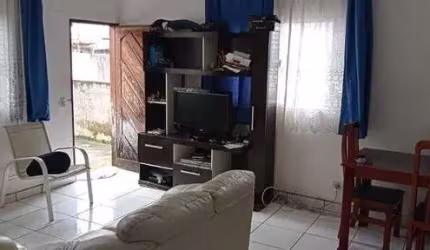 Sobrado Grande à venda 238m² 3 dormitórios 2 suítes 10 vagas em Vila das Belezas!