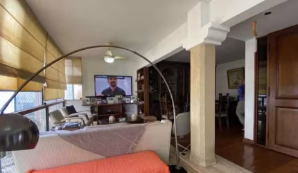 Apartamento no Morumbi de 650m² com 4 dormitórios, 2 suítes, 6 banheiros e 5 vagas.