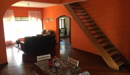 Casa à Venda no Jardim Riviera em SP