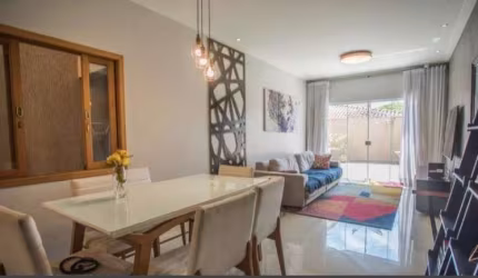 Casa à venda na Saúde com 190m², 4 dormitórios 5 banheiros 4 vagas