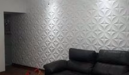 Sobrado com 200m² com 4 dormitórios 1 suíte 1 banheiro 3 vagas