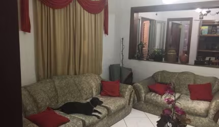 Sobrado à venda 3 domitórios 2 suites 300 m² Parque Panamericano