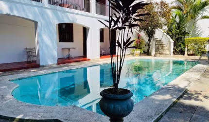 Casa à Venda no Jardim Guedala - SP