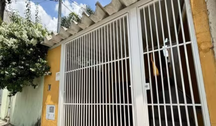Casa à venda em São Paulo - Moinho Velho