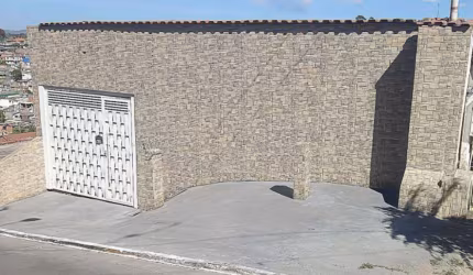 Casa à venda no Parque Água Vermelha com 250m² 3 dormitórios 2 banheiros 2 vagas