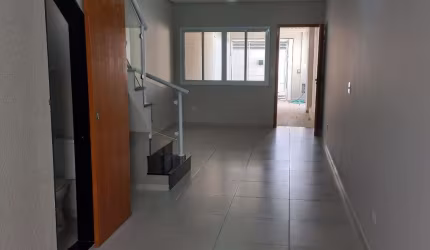 Sobrado à Venda - 2 quartos - 115m² - Vila Marari - R$ 690.000,00