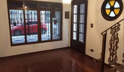 Casa à venda em São Paulo, Vila Granada