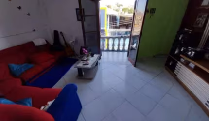 Casa à venda no Jardim Vergueiro com 250m² 4 dormitórios 1 suíte 3 banheiros 2 vagas