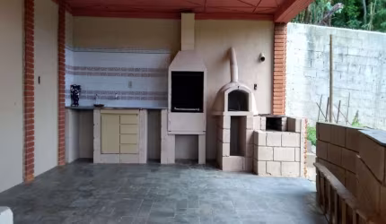 Casa ampla. Local de refúgio próximo de SP. SÃO ROQUE.