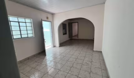 Casa à venda na Vila Maria Alta com 120m² 2 dormitórios 2 banheiros 3 vagas