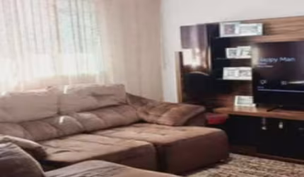 Casa à venda no Jardim Aurora (Zona Leste) com 4 dormitórios 1 banheiro 2 vagas