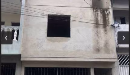 Casa à venda no Jardim São Carlos (Zona Sul) com 360m² 3 dormitórios 1 suíte 3 banheiros