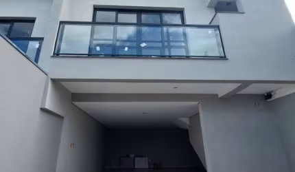Sobrado em Santo André, SP, 148m², 2 dormitórios.