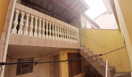 Sobrado à venda no Aricanduva com 150m² 3 dormitórios 1 suíte 4 banheiros 2 vagas
