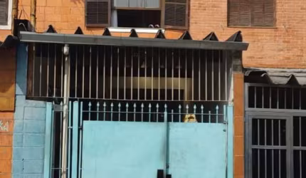 Casa à venda no Jardim São Jorge com 180m² 3 dormitórios 2 banheiros 2 vagas