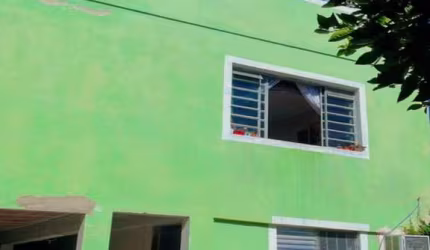 Casa com 4 dormitórios no Jaragua