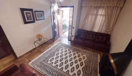 CASA TERREA A VENDA EM Taboão da Serra  - 176m²