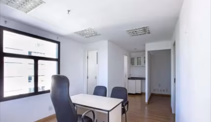 Sala Comercial na Liberdade - Edificio Biscayne Tower