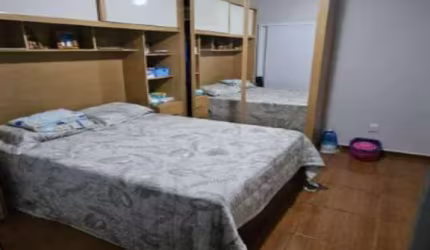 Casa à venda no Jardim Miragaia com 250m² 3 dormitórios 4 banheiros 3 vagas
